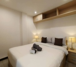 Двухместный номер Deluxe с балконом (двуспальная кровать) в Patong Bay Residence