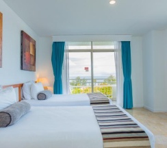 Residence с 2 комнатами с видом на океан в Waterfront Suites Phuket by Centara