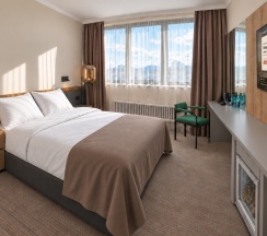 СТАНДАРТ ВЫСОКИЙ ЭТАЖ в Grand Yan Hotel