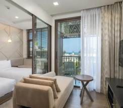 Двухместный номер Deluxe 2 отдельные кровати в The Proud Karon Beach Phuket Trademark Collection By Wyndham