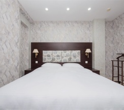 Люкс с панорамным видом на сад в Kailas Park&SPA by Stellar Hotels