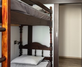 Стандарт семейный с широкой кроватью в Rosemary Inn