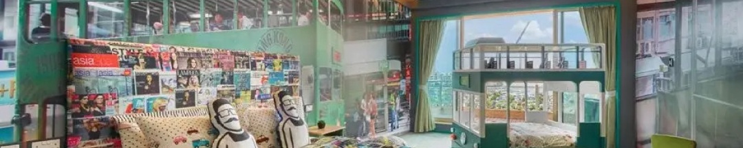 Номер Hong Kong Tram с балконом и с видом на море в Hong Kong Gold Coast Hotel