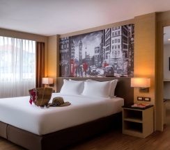 Четырёхместный номер Deluxe Premier с 2 комнатами в GLOW Pattaya