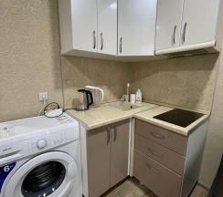 Двухкомнатные апартаменты в отеле «Сапфир» в Colden beach