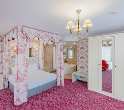 Номер студия с террасой в City park hotel Sochi