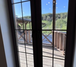 Коттедж Superior с балконом и с красивым видом из окна в Горки