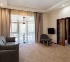 Джуниор сьют в Вереск