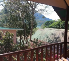 Двухместное бунгало (2 отдельные кровати) в Phi Phi Jungle Hill Bungalow