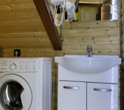 Коттедж улучшенный с 1 двуспальной кроватью Деревянный дом в Кувшиново сити