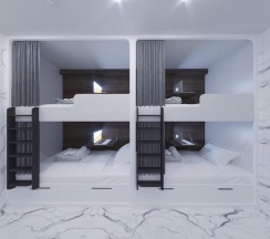 Койко место в Мужском 8-местном номере в The 7 hostels