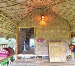 Двухместное бунгало рядом с пляжем двуспальная кровать в Satun Dive Resort