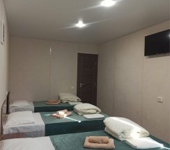 Трехместный номер «Комфорт» в Пол&Пути