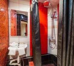 Двухместный полулюкс двуспальная кровать в BOMOND HOTEL