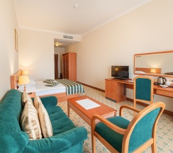 Стандарт (вид на море) с двухместной кроватью в Валентина