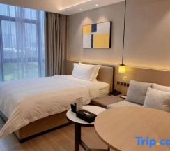 Двухместный номер Standard двуспальная кровать в Chongqing Yitang Hotel