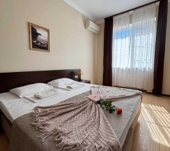 Комната стандарт с 1 двуспальной кроватью в Фортуна