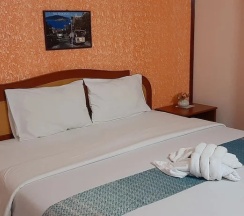 Трёхместный семейный номер Standard односпальная кровать в Thepparat Lodge Krabi