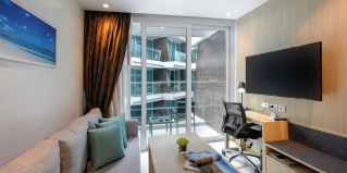 Равай: Отель The Beachfront Hotel Phuket