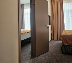 Комбинированный номер (трехкомнатный) в Веллион Водный