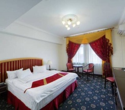 Бизнес в Moscow Holiday
