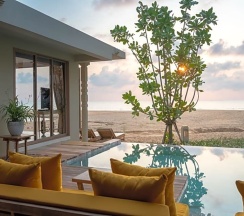 Вилла Pool Beachfront с 2 комнатами в Devasom Khao Lak Beach Resort & Villas