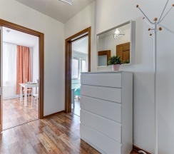 "Krista Kosta" Однокомнатная квартира (Метро Ленинский проспект/Автово, 10 минут на транспорте) в Rauktis apartments