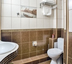 Двухместные апартаменты 5 с видом на парк двуспальная кровать в Exclusive Hotel&Apartments