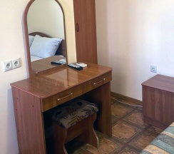 Бюджет в Лакоста