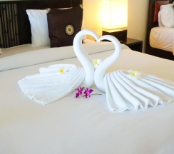 Двухместный номер Deluxe с видом на море двуспальная кровать в Lamai Inn 99 Bungalows