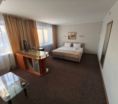 Полулюкс в Паллада