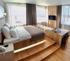 Номер-студио Делюкс с видом на озеро в F911