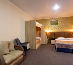 Четырехместный Комфорт в Golden Kids