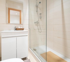 Двухместный номер Standard двуспальная кровать в Peach Hostel & Suites