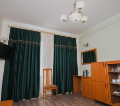 Люкс с балконом в Арслан