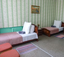 4-местный 2-комнатный номер эконом стандарт в Maxrooms дача Левитана под Плёсом