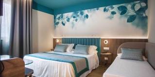 Римини: Отель Hotel Regina Elena 57 & Oro Bianco Spa