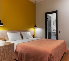 Небольшой двухместный номер без окна в Покровка 6