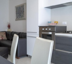 Трёхместные апартаменты с 2 комнатами односпальная кровать в Fellini - Family Flat
