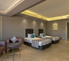 Двухместный номер Special Needs двуспальная кровать в Sunrise Crystal Bay Resort