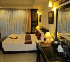 Двухместный номер Deluxe с балконом двуспальная кровать в Wannara Hotel Hua Hin