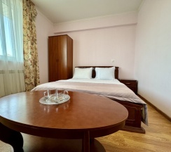 Двухместный номер "Комфорт" с 1 кроватью в Эдельвейс