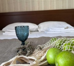 3-местная комната стандарт с балконом в Фортуна