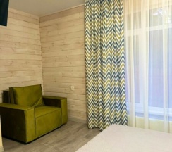 1 этаж 2 дома в Edi House