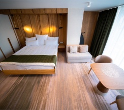 DELUXE в Горицы Hotel&Resort