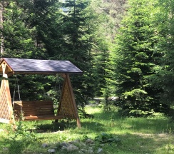 Шале 5. Четырёхместный номер комфорт с видом на горы в Белый волк