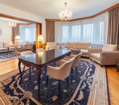 Люкс в Президент-Отель