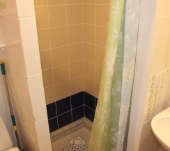 Номер стандарт с двухъярусной кроватью №5 в Наш