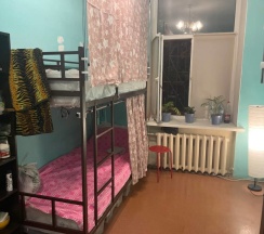 Кровать в общем номере в Комфорт+