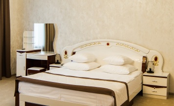 Джуниор сюит Junior suite №501 в Надежда